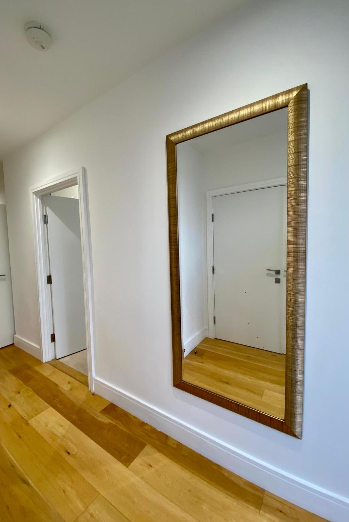 Spacious 2 Bedroom Penthouse Retreat London Bagian luar foto